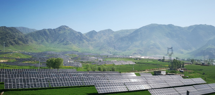 The 90 MW PV Power Generation Project of www.taiyangcheng.com in Xinyuan County, Ili Prefecture, Xinjiang Autonomous Region